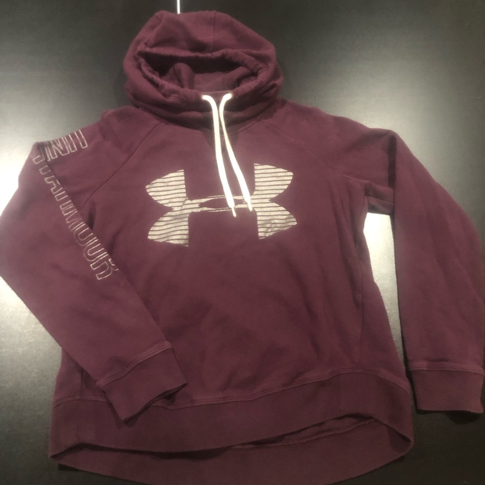 Under Armor turtleneck sweatshirt